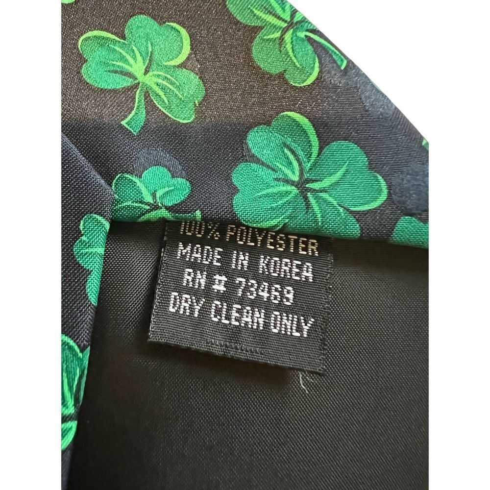 Addiction Tie - Picture 3 of 3